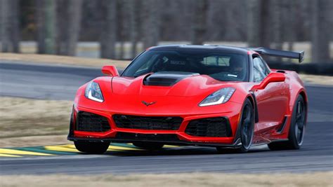 Corvette Zr1 Everything You Need To Know About The Fastest Corvette Ever