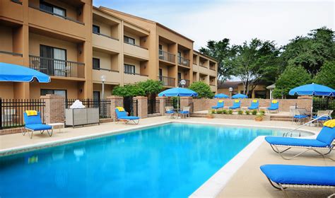 Courtyard Dallas Plano Parkway Pool Take Advantage Of The Flickr Courtyard Dallas Plano Parkway Pool Take Advantage Of The Flickr