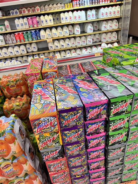 Crazy Selection At My Food Depot Guess They Went Rogue R Mountaindew