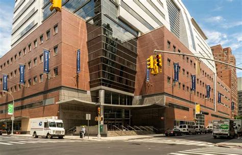 CUNY Bernard M Baruch College Overview