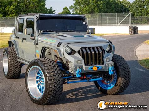 Custom 2014 Jeep Wrangler Gauge Magazine