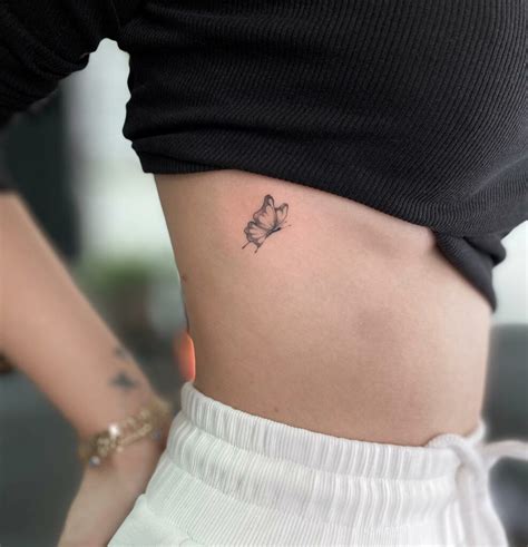 Cute Tattoos For Girls On Ribs