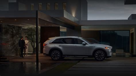 CX90 PHEV: The Ultimate Guide to Volvo’s Plug-In Hybrid SUV