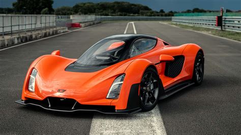 Czinger 21C: The Future of Hypercar Innovation
