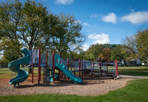 Discover the Best Dearborn MI Parks for Family Fun and Leisure