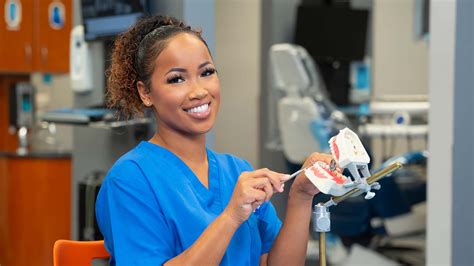 5 Ways Dental Assistant Training