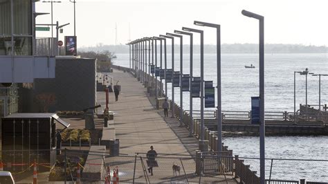 Detroit Riverfront Conservancy Delays Opening Boardwalk Until 2025 Fox 2 Detroit