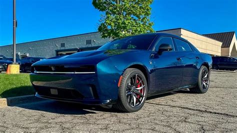 Dodge Reveals The 2026 Charger Scat Pack With A 550 Horsepower Twin Turbocharged 3 0 Liter Hurricane Inline Six Replacing The Legendary Hemi V8 This Marks A Major Shift For The Brand Trading Its Signature Naturally Aspirated