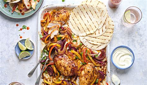 Donal Skehan Amp 39 S One Pan Chicken Fajitas Dunnes Stores