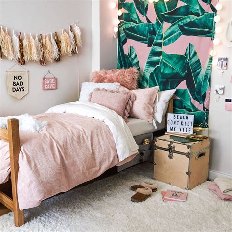 Ultimate Guide to Dorm Room Bedding: Comfort Meets Style