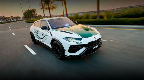 Dubai Police Add 657 Hp Lamborghini Urus Performante To Their Fleet Carscoops Dubai Police Add 657 Hp Lamborghini Urus Performante To Their Fleet Carscoops