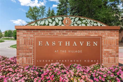 Easthaven At The Village Apartments In Beachwood Oh Apartmenthomeliving Com