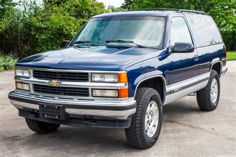 Ebay Find 1995 Chevy Tahoe Two Door With 46 697 Miles Autoblog