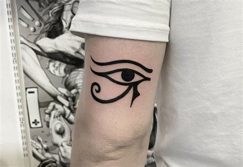 Egyptian Left Eye Of Horus Tattoo Meaning Infoupdate Org
