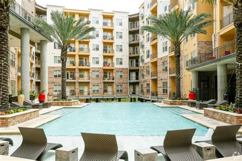 Elan Med Center Apartments In Houston Tx Apartments Com
