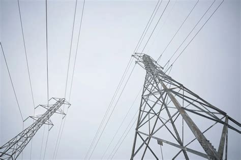 Emissions Dip In Canada As Power Sector Cuts Offset Oil S Gains Bloomberg