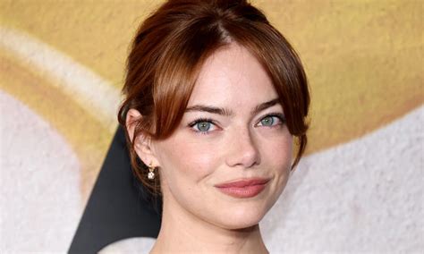 Emma Stone Named The World S Most Beautiful Woman Dr Julian De Silva