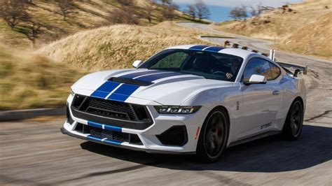 Exclusive First Look 2025 Shelby Gt350 Unveiled And Hot Rod Drives It On Track Exclusive First Look 2025 Shelby Gt350 Unveiled And Hot Rod Drives It On Track