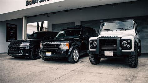 Discover the Thrilling World of Exclusive Motorsports Adventures