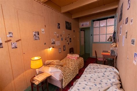 Exhibition Recreating Anne Frank S Secret Annex To Open In New York