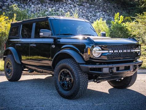 Explore The 2021 Ford Bronco Wildtrak With Sasquatch Package