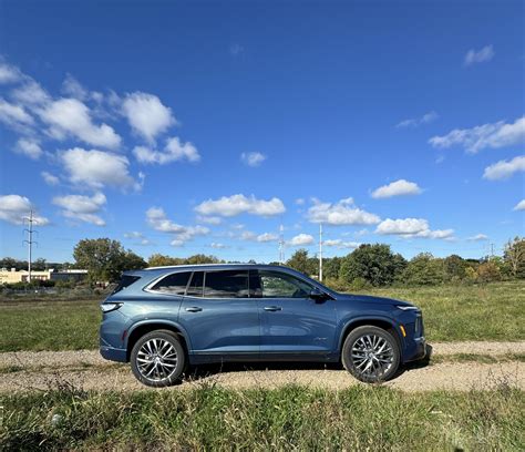 Explore The New Buick Envision At Ron Marhofer Buick Gmc North Canton Explore The New Buick Envision At Ron Marhofer Buick Gmc North Canton