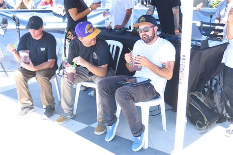 Extras From Huntington Beach Vps Acai Bowls Photo At Theboardr Com