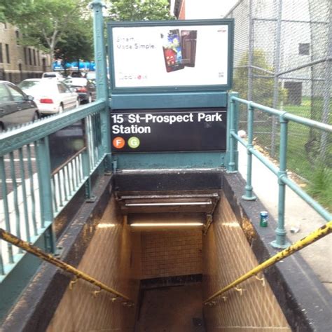 F And G Trains At 15Th St Prospect Park In Windsor Terrace F And G Trains At 15Th St Prospect Park In Windsor Terrace