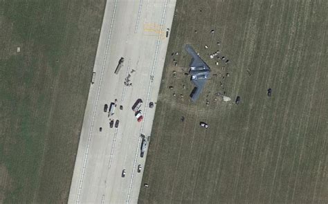 Faulty Landing Gear Springs Led To B 2 Bomber Crash Last Year Report Finds Stars And Stripes