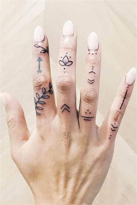 Finger Tattoos Simple Yet Unique Designs At Your Fingertips Glaminati Finger Tattoos Simple Yet Unique Designs At Your Fingertips Glaminati