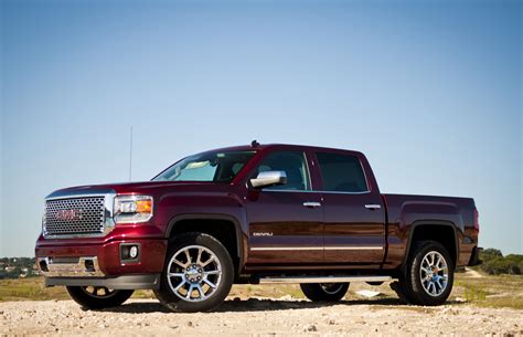First Drive 2014 Chevy Silverado High Country Gmc Sierra Denali Driving