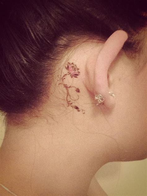 Flower Tattoo Behind Ear Tattoo Style Trends
