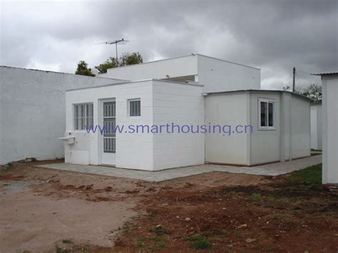 Foldable Modular Prefabricated Housing White Portable Emergency Family