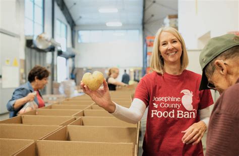 Food Pantry Volunteer