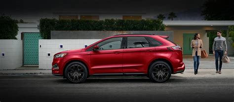 Ford Edge 2023 Review: Features, Specs, and What to Expect