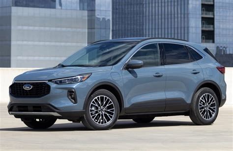 Ford Escape Among Best Small Suvs For The Money Ford Escape Among Best Small Suvs For The Money