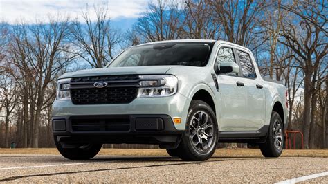 Ford Maverick MPG: How Efficient Is This Compact Pickup?