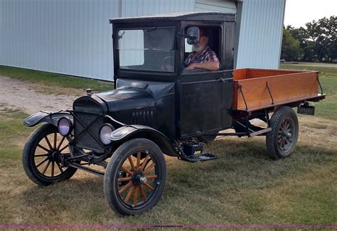 Discover the Top Features of Ford Model T Truck for Classic Car Enthusiasts