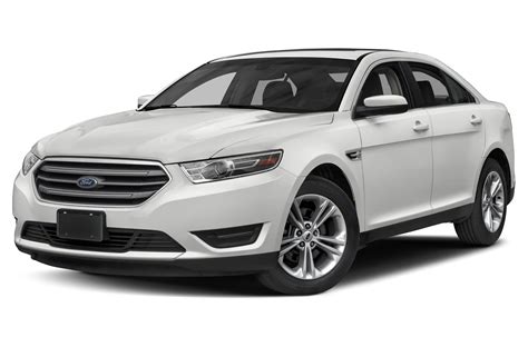 Ford Taurus Sedan 2017 Review: Features, Performance & Value