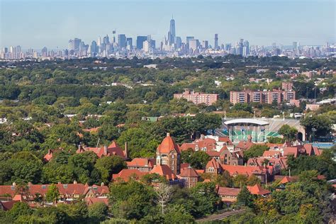 Forest Hills Gardens Queens Neighborhood Profile Citysignal