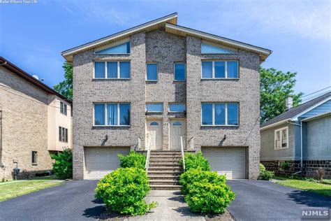 Fort Lee Nj Homes For Sale Real Estate Realtor Com Fort Lee Nj Homes For Sale Real Estate Realtor Com