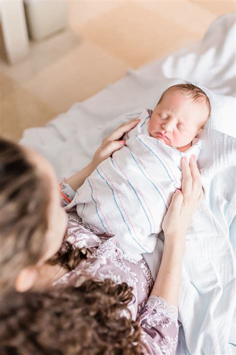 Fresh 48 Photography Session East Cooper Medical Center