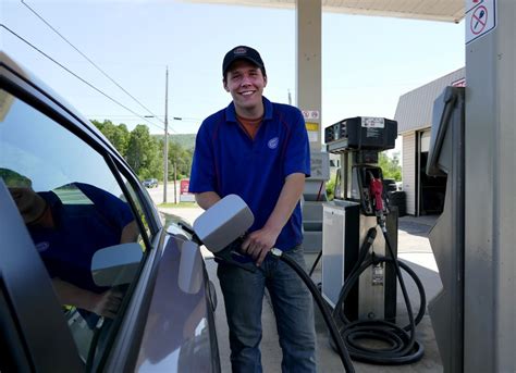 5 Tips Full Service Gas