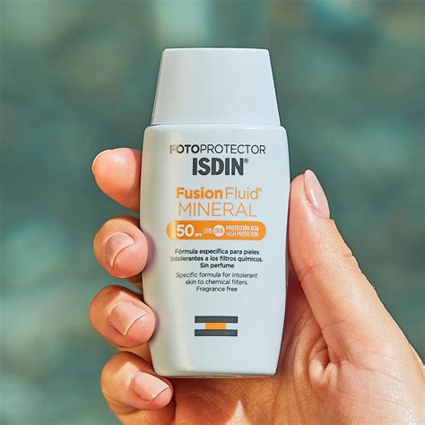 Fusion Fluid Mineral Spf 50 Isdin