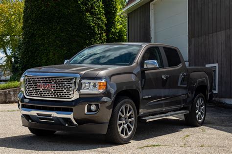 GMC Canyon Reviews: Everything You Need to Know Before Buying