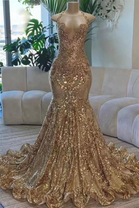 Shining Bright: Stunning Gold Dresses for Every Occasion