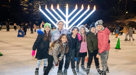 Hanukkah 2025 How New York City Is Celebrating This Year New York Jewish Week