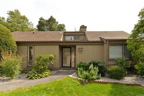 Heritage Village Southbury Ct