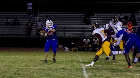 High School Qb Reflects On Becoming The 1St Woman To Start In Florida History Abc News