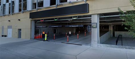 Highland Parking Garage Guide